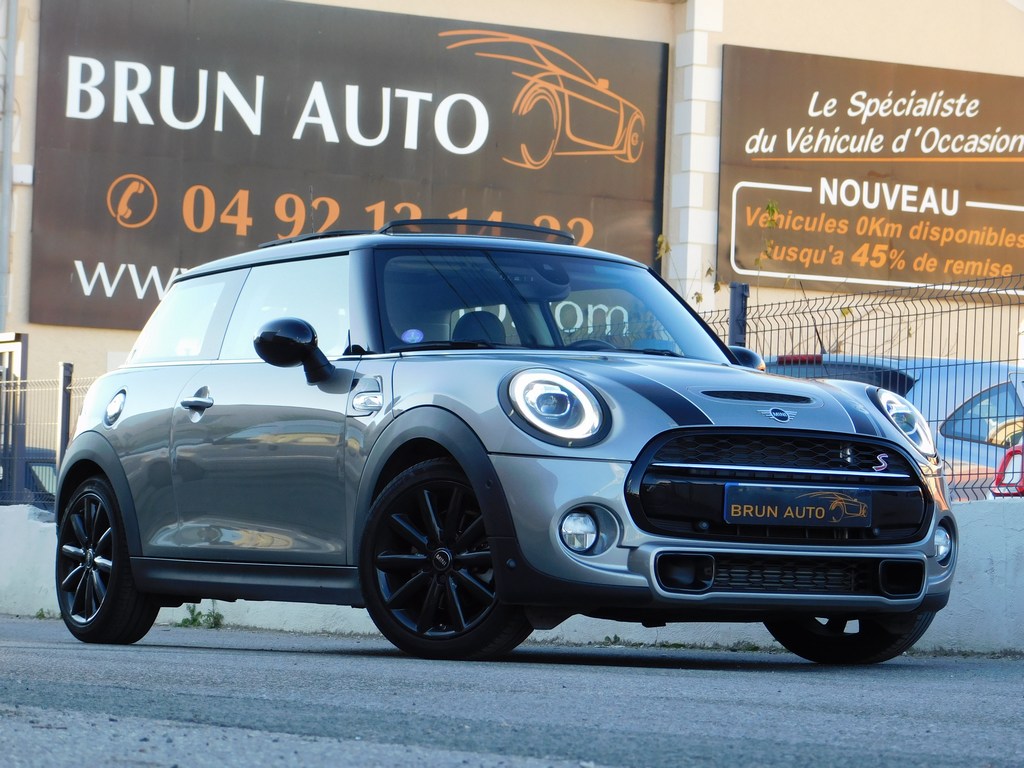 Mini Cooper S Edition Spéciale 60ème Anniversaire  1ère MAIN faible KM état proche du neuf