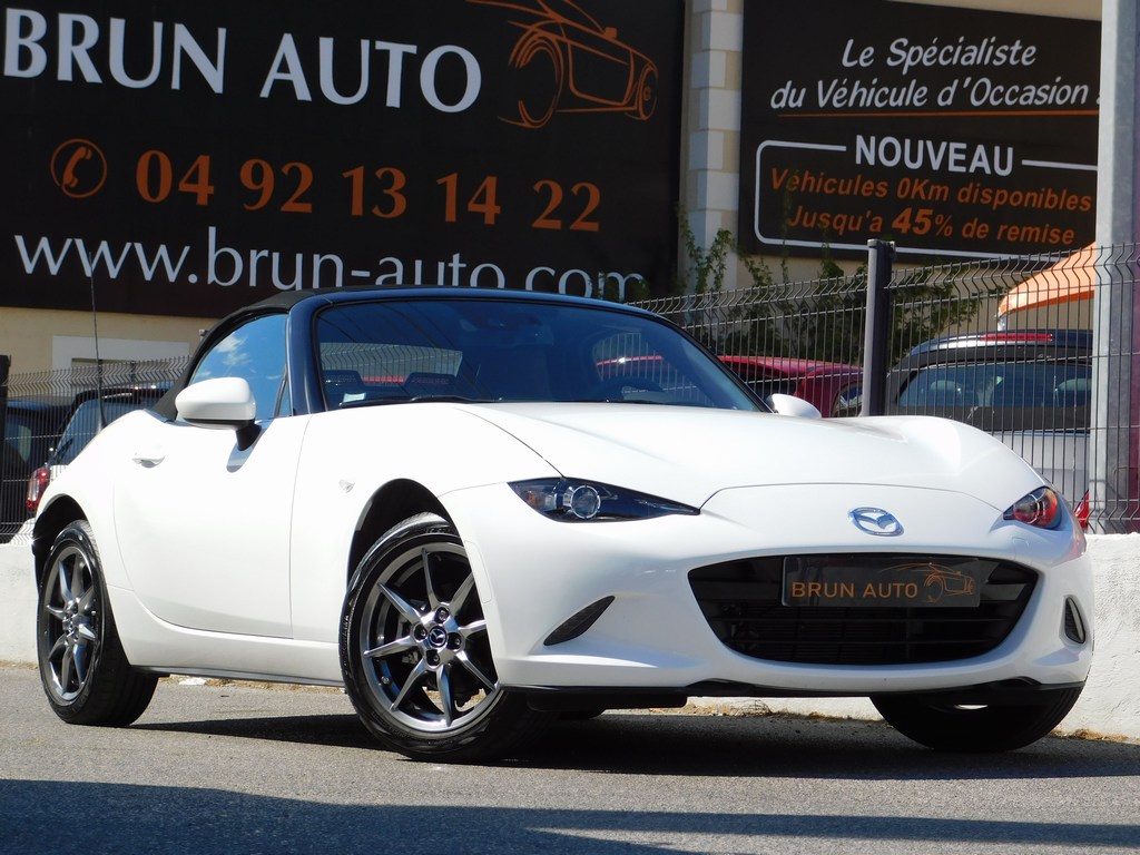 MAZDA MX-5 WHITE 1ERE MAIN SELECTION